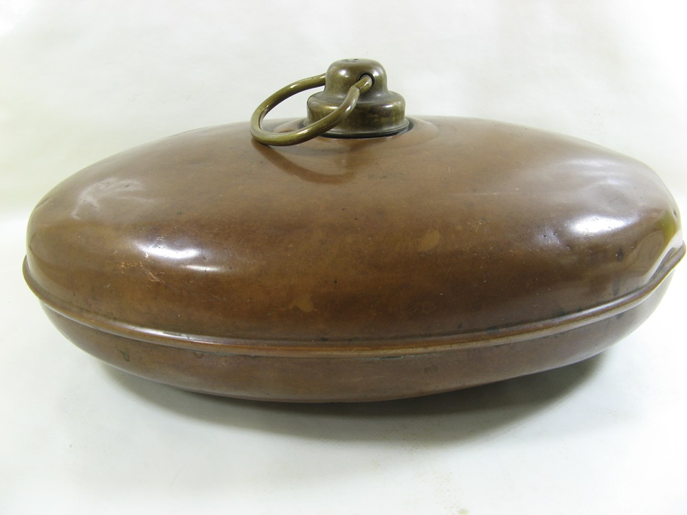 Kupfer Bettflasche mit Messingverschluß sehr alt Ø ca 28x15,8cm H10 cm (112)